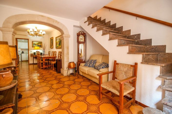 Image No.5-3 Bed Townhouse for sale