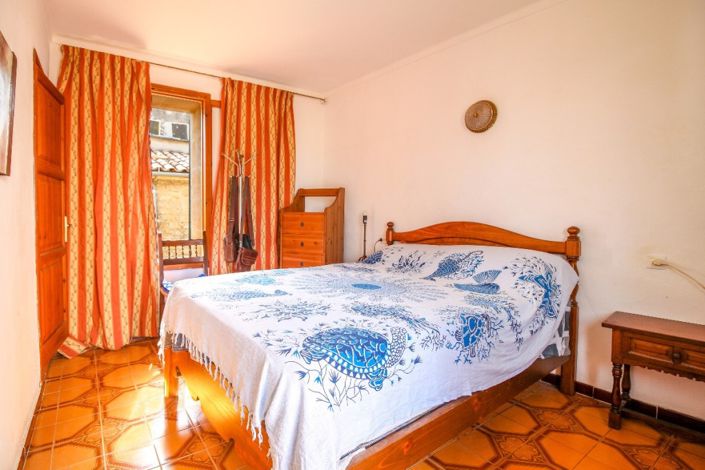 Image No.9-3 Bed Townhouse for sale