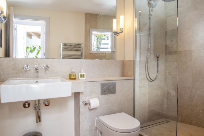 Image No.9-4 Bed Townhouse for sale