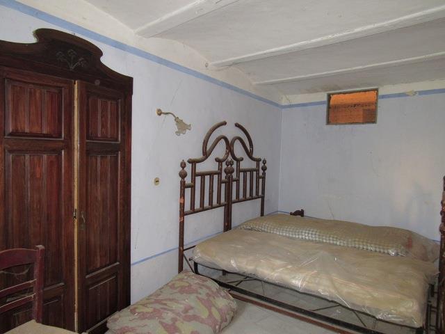 Image No.6-3 Bed Townhouse for sale