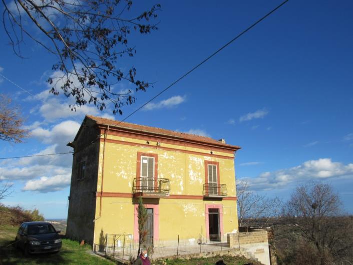 Image No.6-Maison de campagne de 4 chambres à vendre à Torino di Sangro