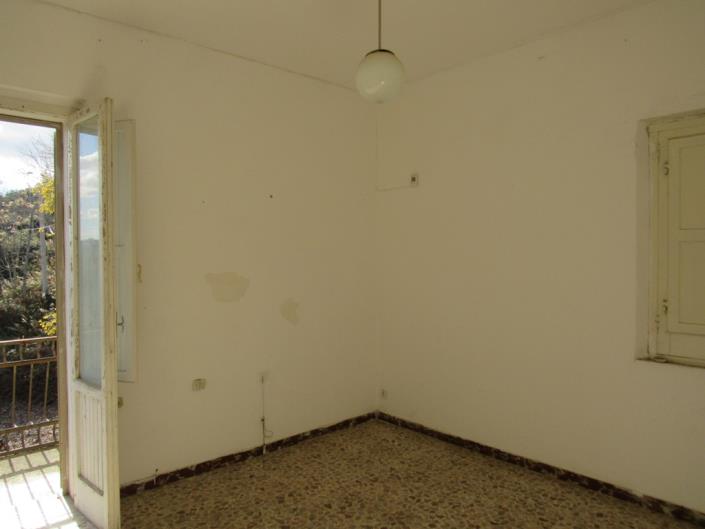 Image No.18-Maison de campagne de 4 chambres à vendre à Torino di Sangro