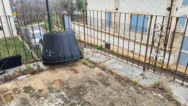 Image No.13-Maison de campagne de 1 chambre à vendre à Rapino