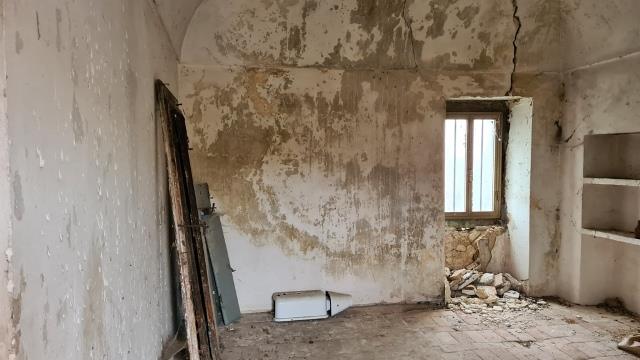 Image No.16-Maison de campagne de 1 chambre à vendre à Rapino