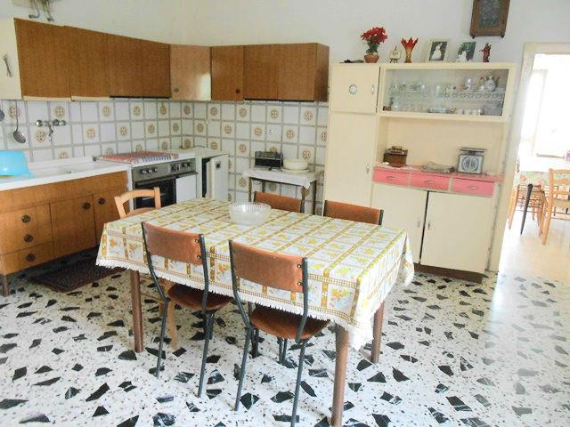 Image No.14-Maison de campagne de 3 chambres à vendre à Tornareccio