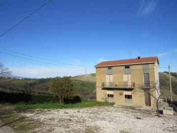 1 - Atessa, Maison de ville