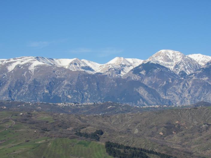 Image No.2-Maison de ville de 2 chambres à vendre à Bomba