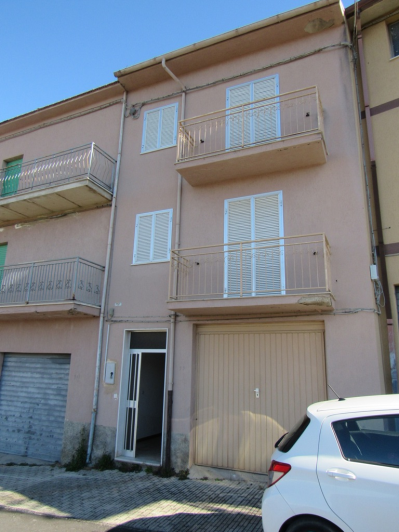 Image No.4-Maison de ville de 2 chambres à vendre à Bomba