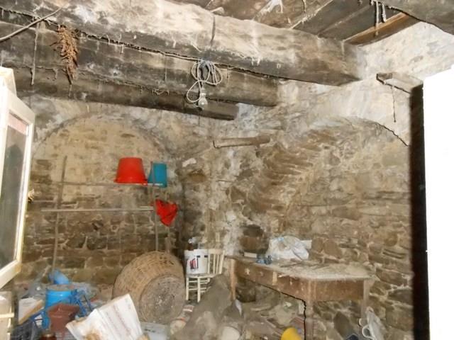 Image No.6-Maison de campagne de 3 chambres à vendre à Bomba