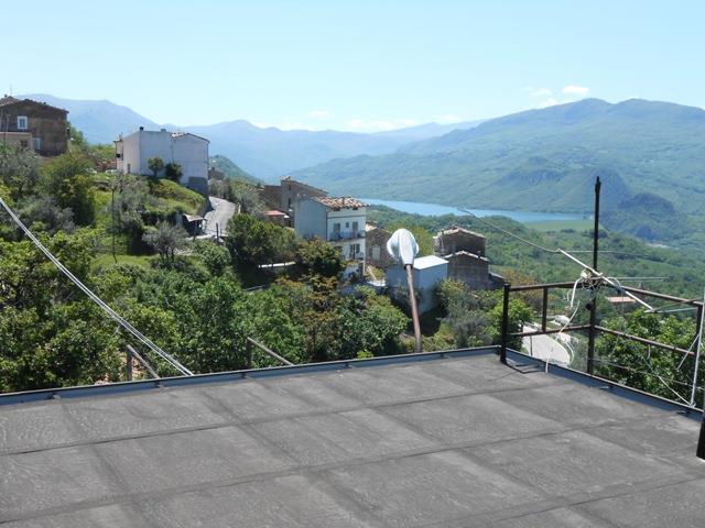 Image No.3-Maison de campagne de 3 chambres à vendre à Bomba