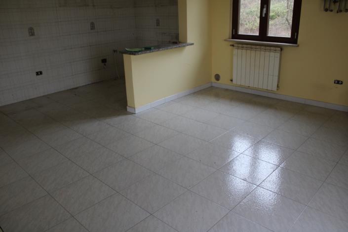 Image No.5-Ferme de 10 chambres à vendre à Palombaro