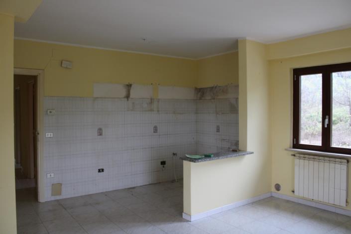 Image No.11-Ferme de 10 chambres à vendre à Palombaro