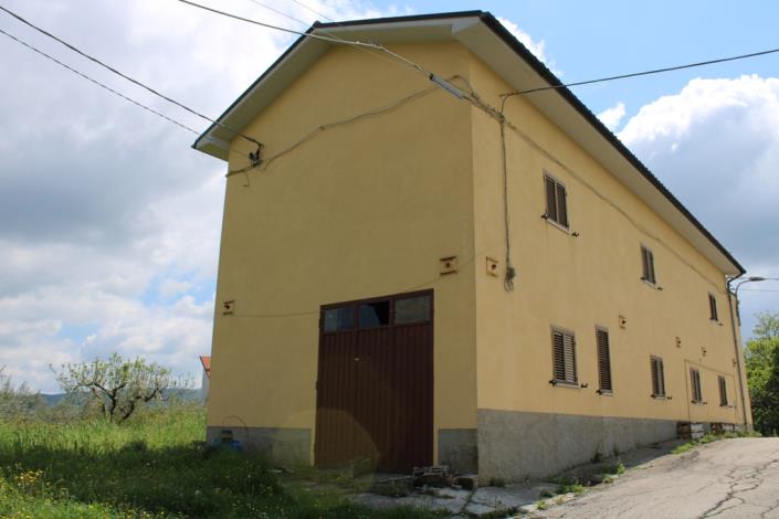 Image No.4-Maison de campagne de 5 chambres à vendre à Altino