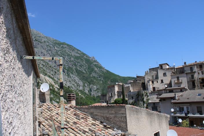 Image No.8-4 Bed Townhouse for sale