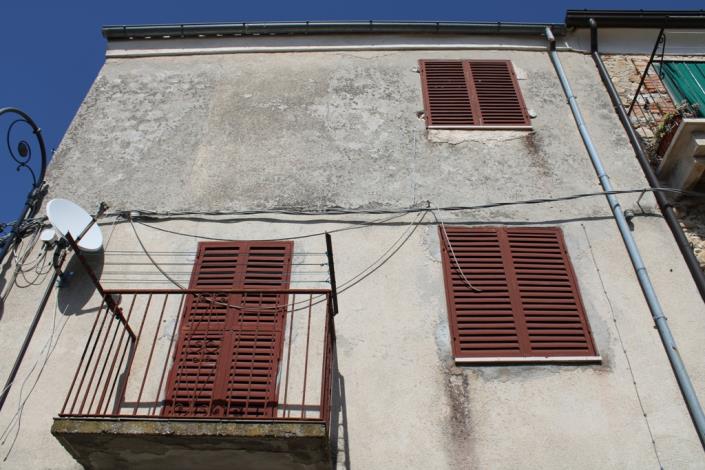 Image No.4-2 Bed Townhouse for sale