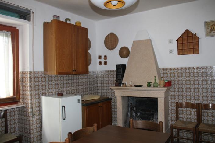 Image No.6-Maison de campagne de 2 chambres à vendre à Lanciano