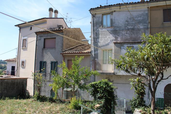 Image No.5-3 Bed Townhouse for sale