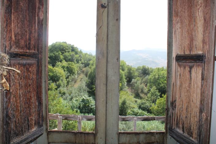 Image No.13-2 Bed Townhouse for sale