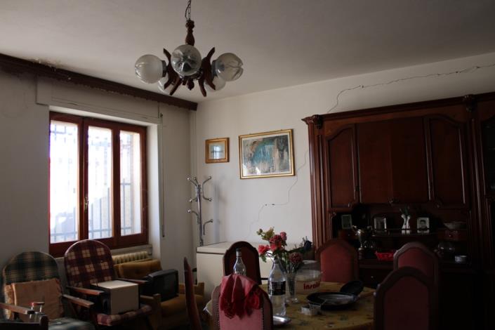 Image No.12-Maison de campagne de 4 chambres à vendre à Roccascalegna