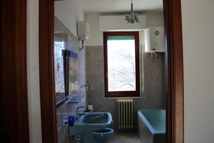 Image No.15-Maison de campagne de 4 chambres à vendre à Roccascalegna