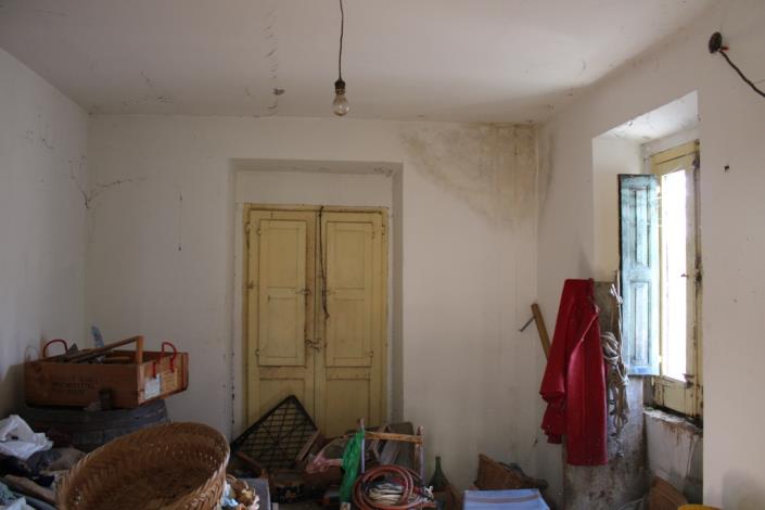 Image No.8-Maison de campagne de 4 chambres à vendre à Roccascalegna