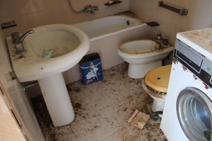 Image No.11-Maison de campagne de 4 chambres à vendre à Roccascalegna