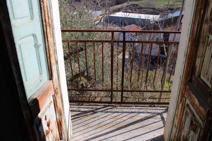 Image No.14-Maison de campagne de 4 chambres à vendre à Roccascalegna