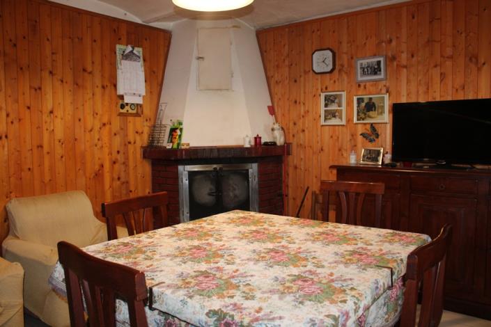 Image No.4-Maison de campagne de 3 chambres à vendre à Casoli