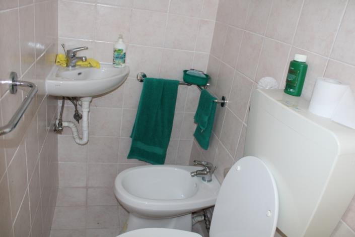 Image No.9-Maison de campagne de 3 chambres à vendre à Casoli