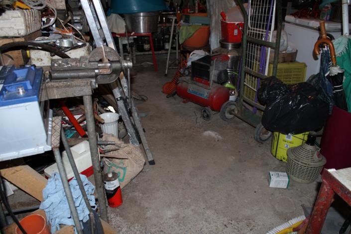 Image No.10-Maison de campagne de 3 chambres à vendre à Casoli