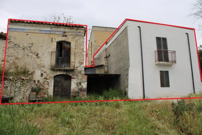 Image No.18-Maison de campagne de 3 chambres à vendre à Casoli