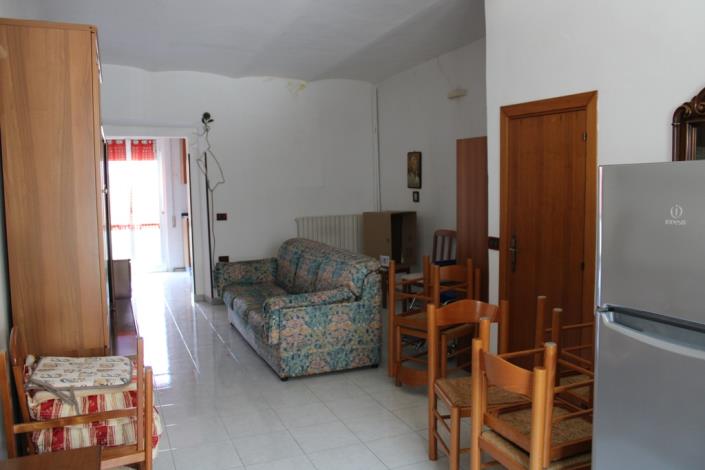 Image No.4-Maison de ville de 4 chambres à vendre à Castél Frentano