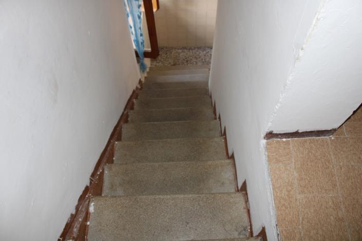 Image No.12-2 Bed Townhouse for sale