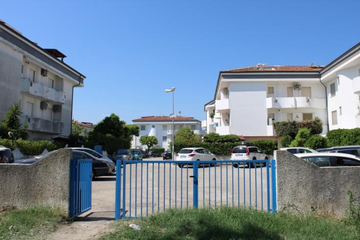 Image No.22-2 Bed Apartment for sale