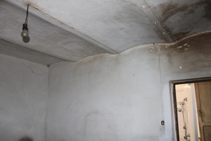 Image No.19-2 Bed Townhouse for sale