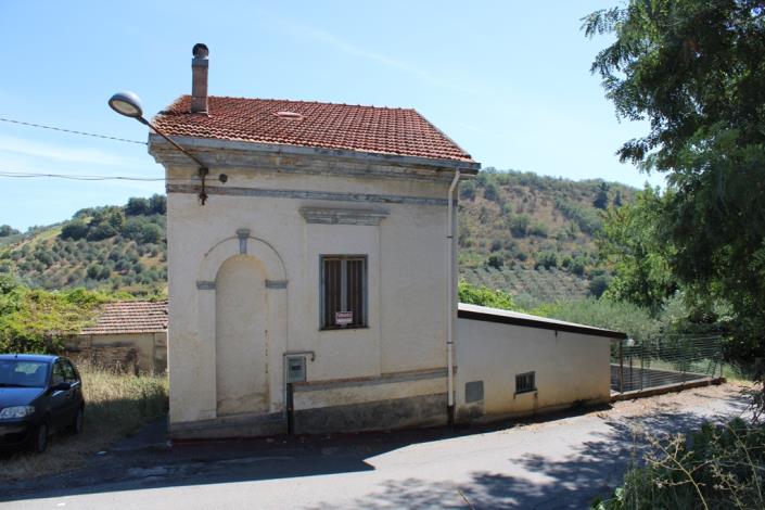 Image No.9-5 Bed Villa / Detached for sale