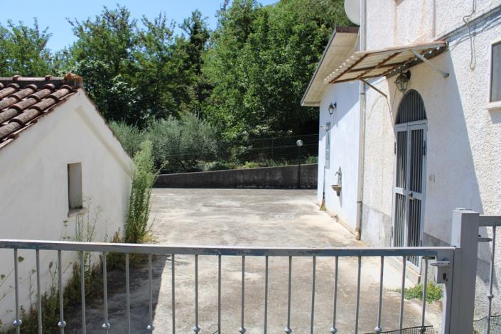 Image No.11-5 Bed Villa / Detached for sale