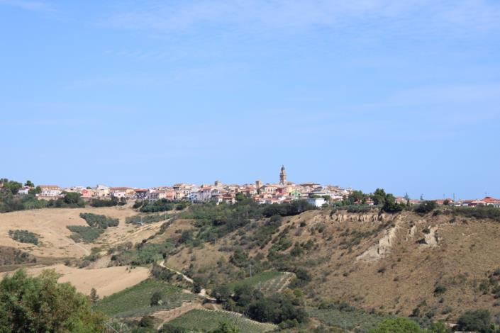 Image No.15-5 Bed Townhouse for sale