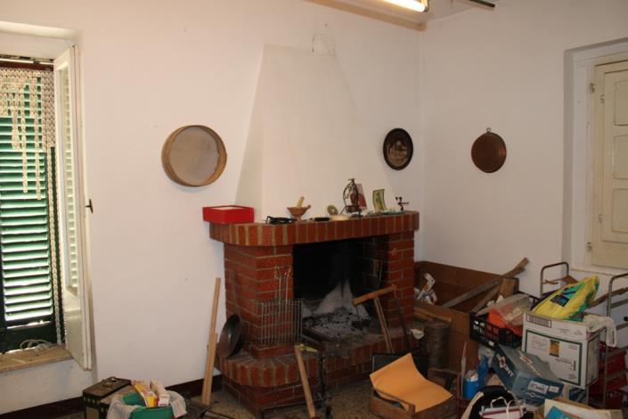 Image No.25-5 Bed Townhouse for sale