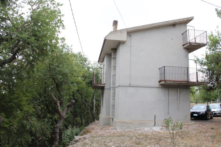 Image No.21-Maison de campagne de 5 chambres à vendre à Roccascalegna