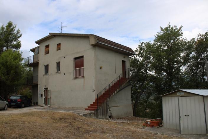 Image No.24-Maison de campagne de 5 chambres à vendre à Roccascalegna