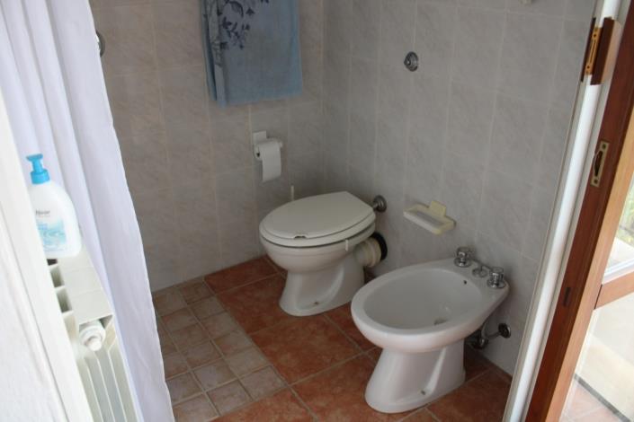 Image No.9-3 Bed Apartment for sale