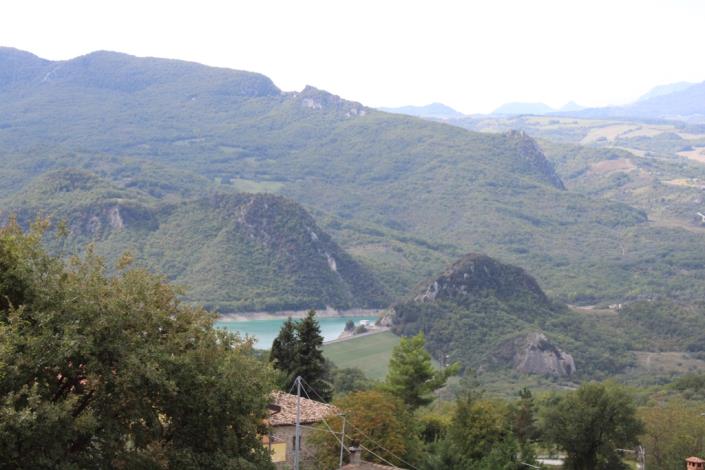 Image No.10-3 Bed Apartment for sale