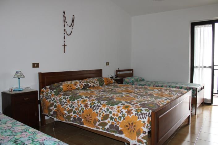 Image No.25-3 Bed Apartment for sale