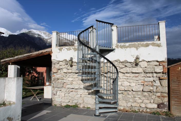 Image No.3-Maison de campagne de 4 chambres à vendre à Civitella Messer Raimondo