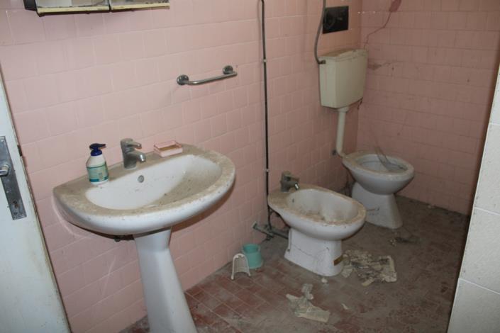 Image No.9-6 Bed Townhouse for sale