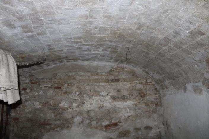 Image No.16-6 Bed Townhouse for sale