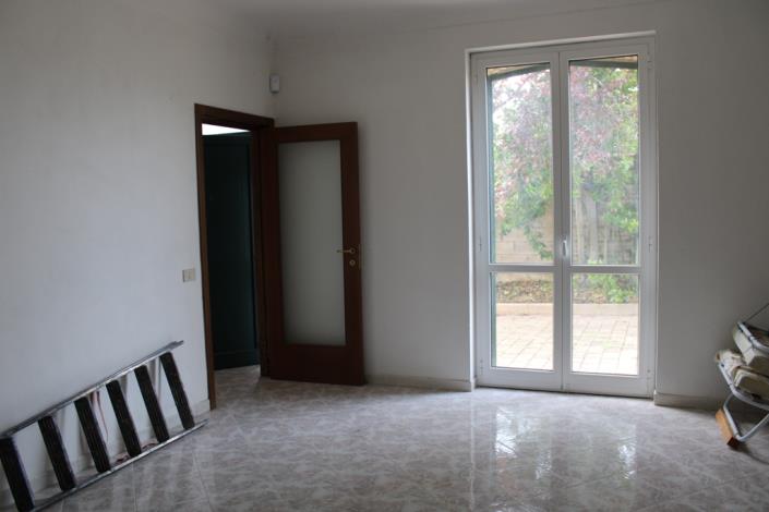 Image No.17-4 Bed Villa / Detached for sale