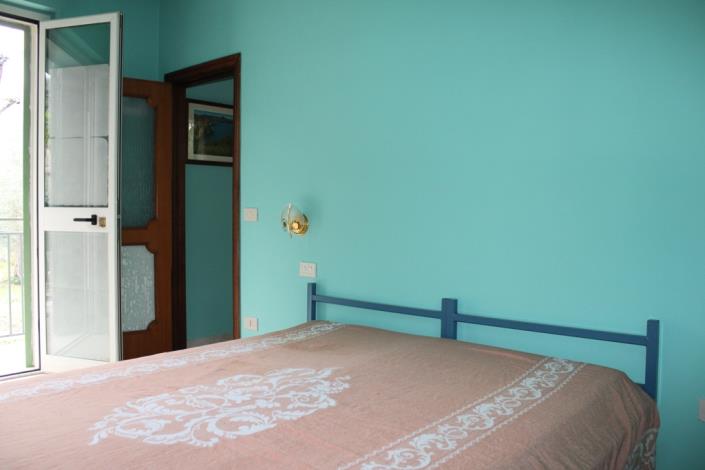 Image No.13-1 Bed Barn for sale