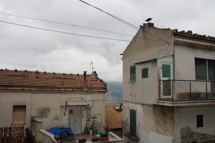 Image No.5-2 Bed Townhouse for sale